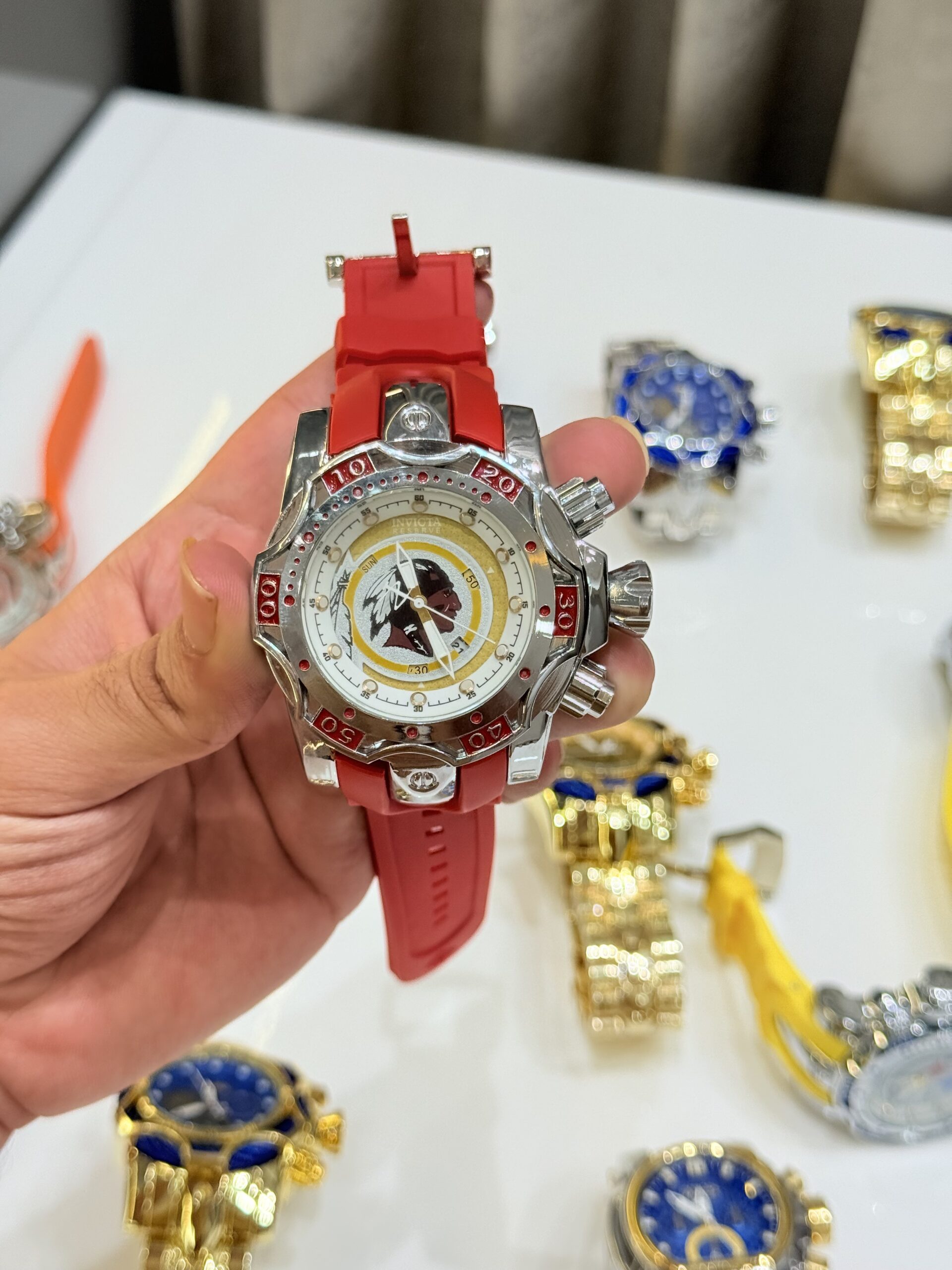 Invicta Reserve Magnum chain