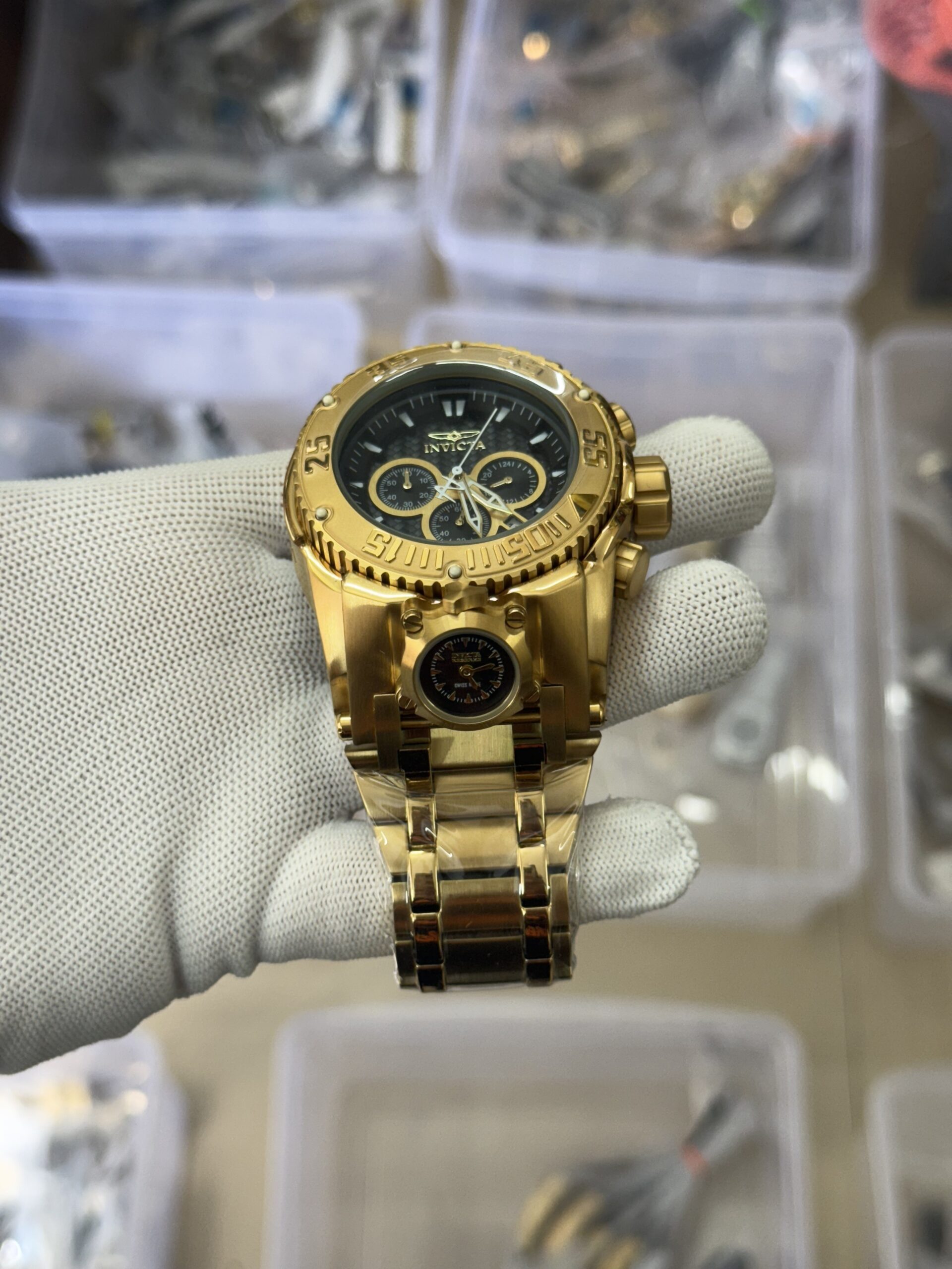 Invicta Japan - Image 2