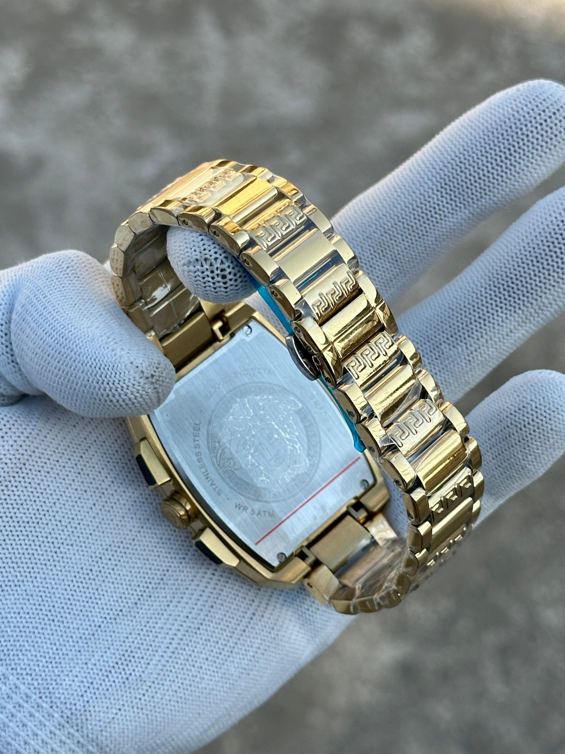 Versace Gold Square Chain Reaction - Image 3