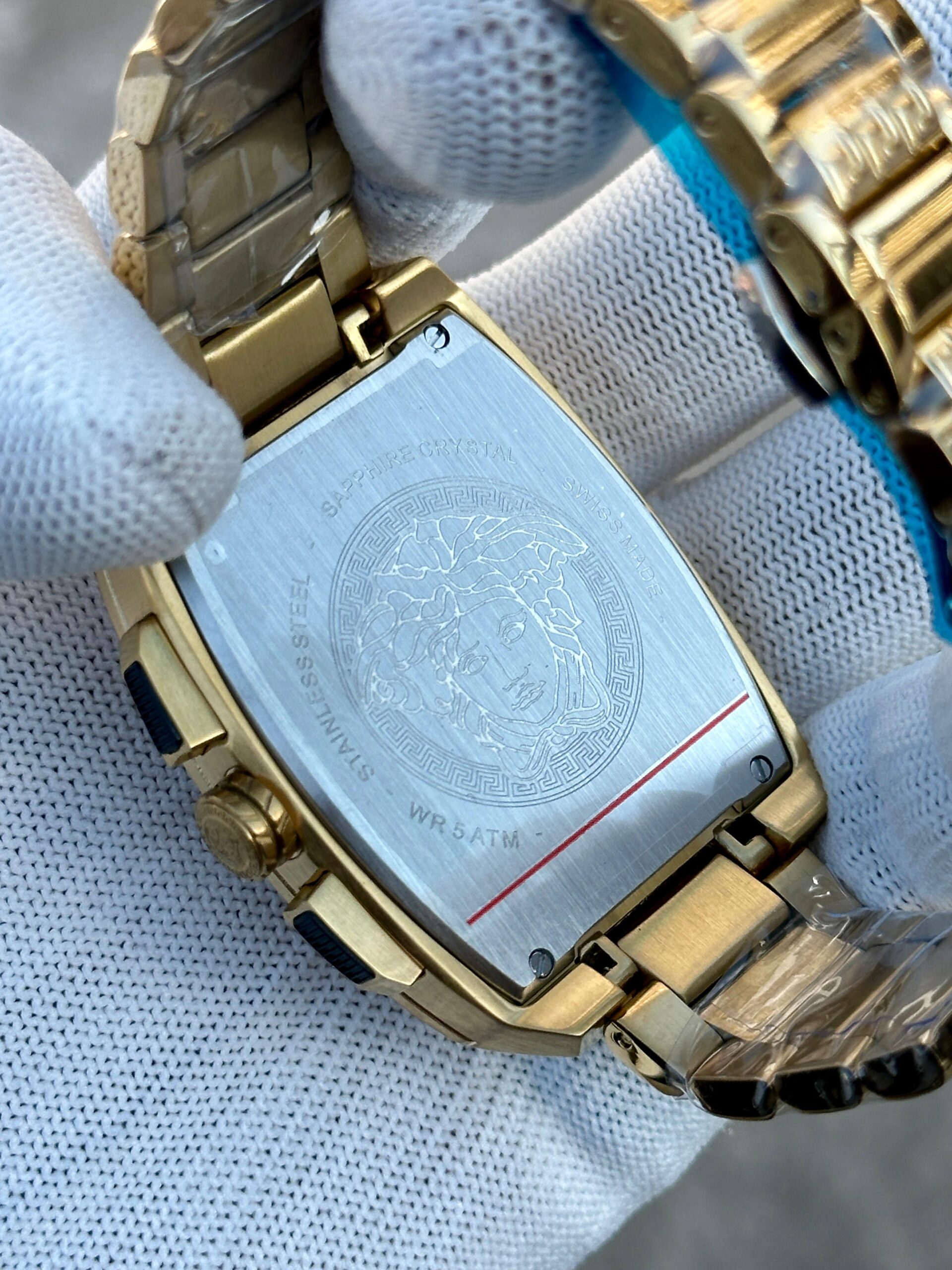 Versace Gold Square Chain Reaction - Image 2