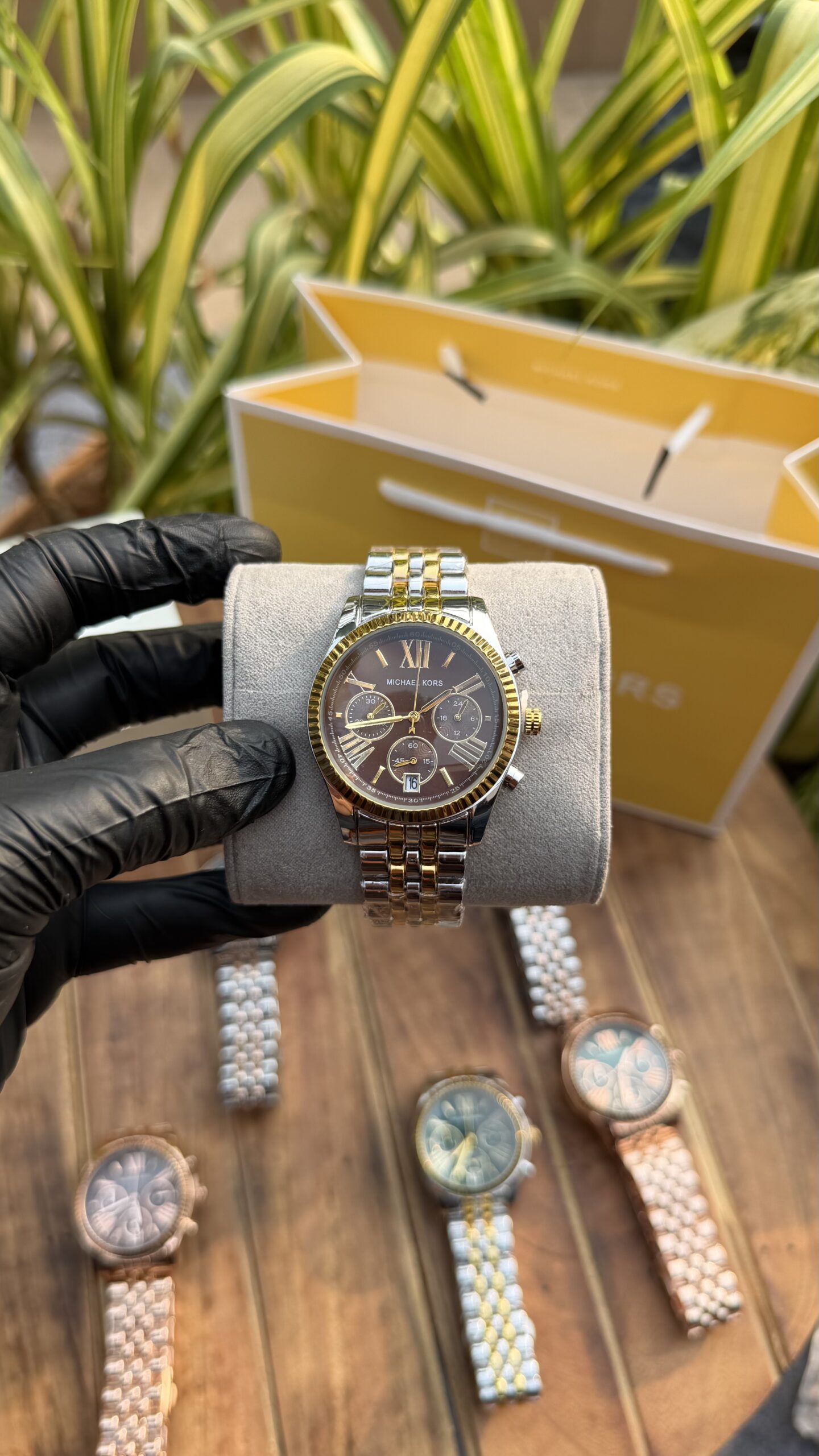 Michae l Kors ladies