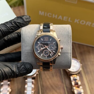 Michae l Kors ladies