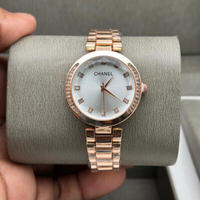 Chane_l women_diamond_rosegold_white_dial