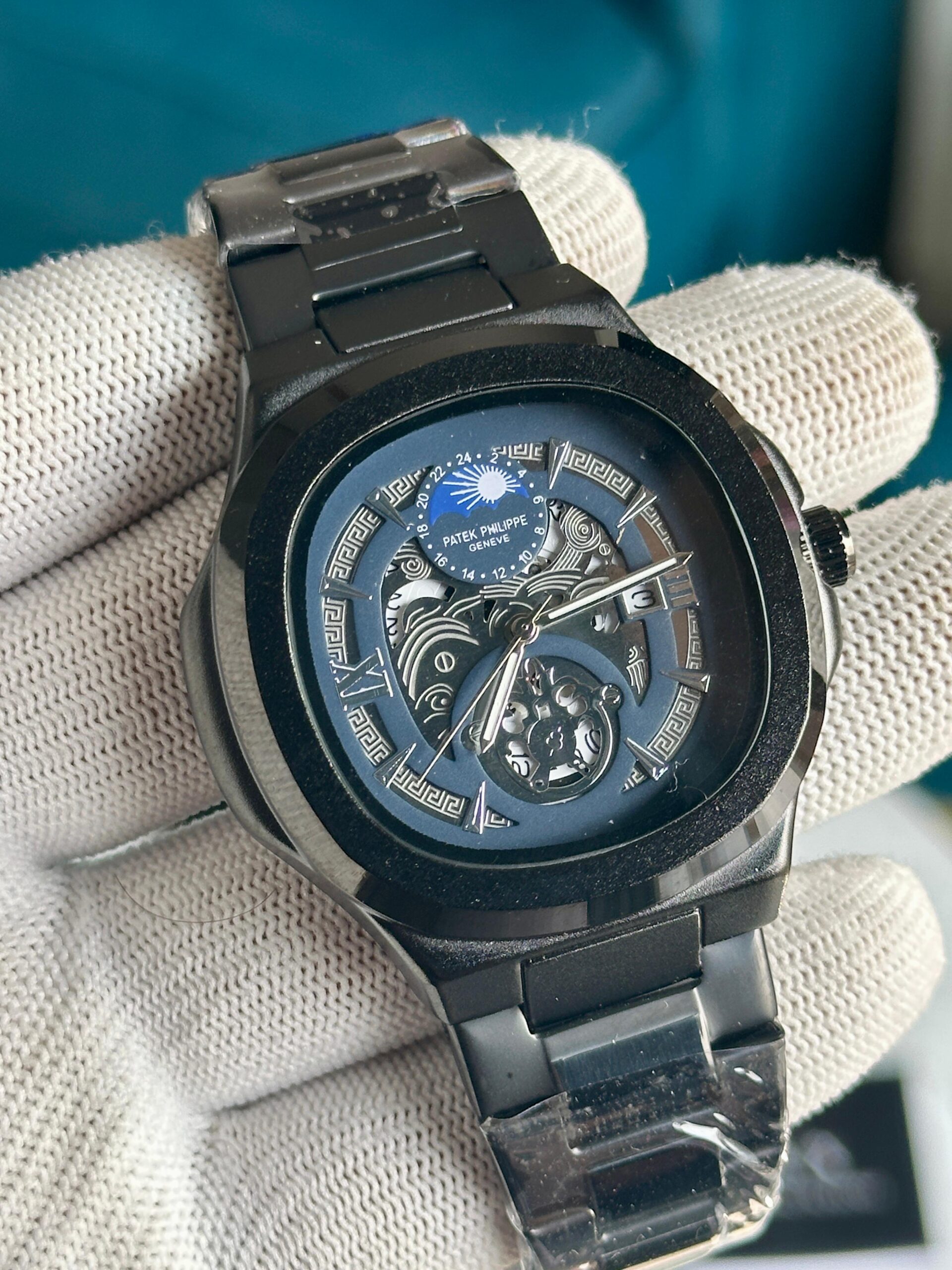 Pate_k Philippe Skeleton Quartz - Image 3