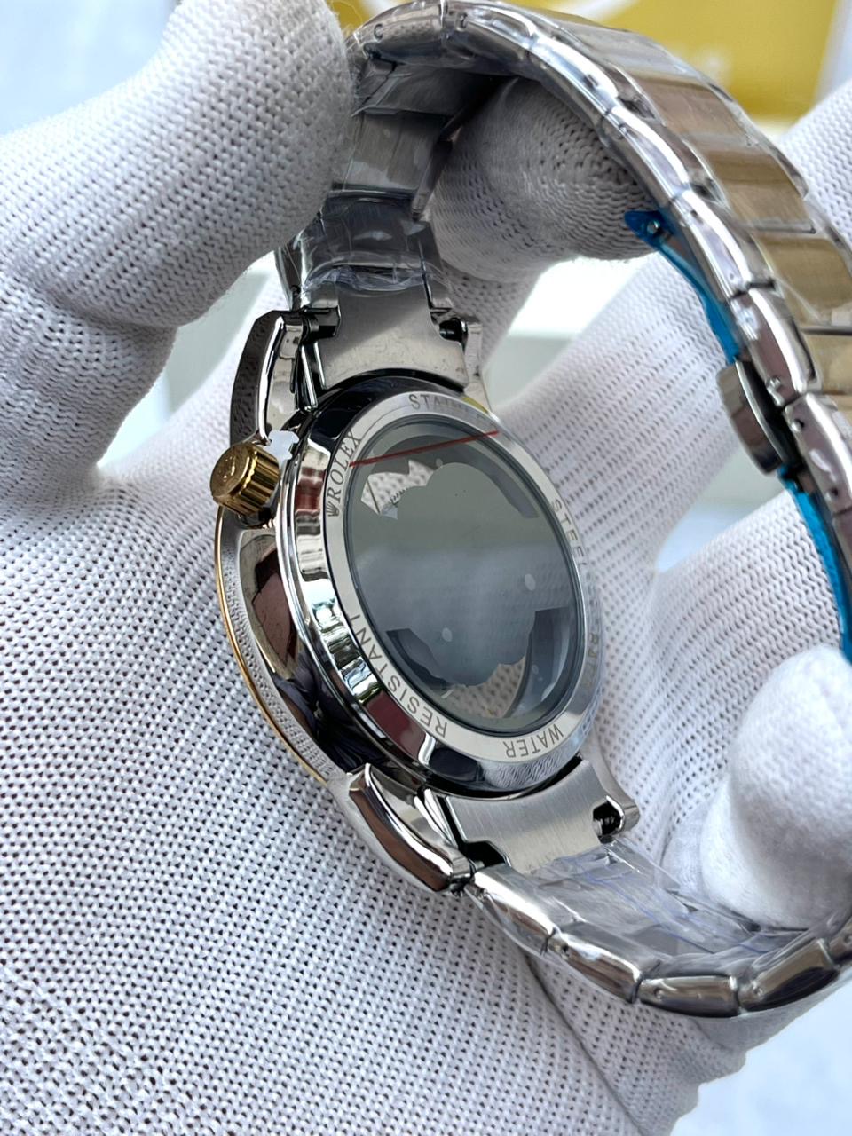 Role_x Skeleton Quartz - Image 2