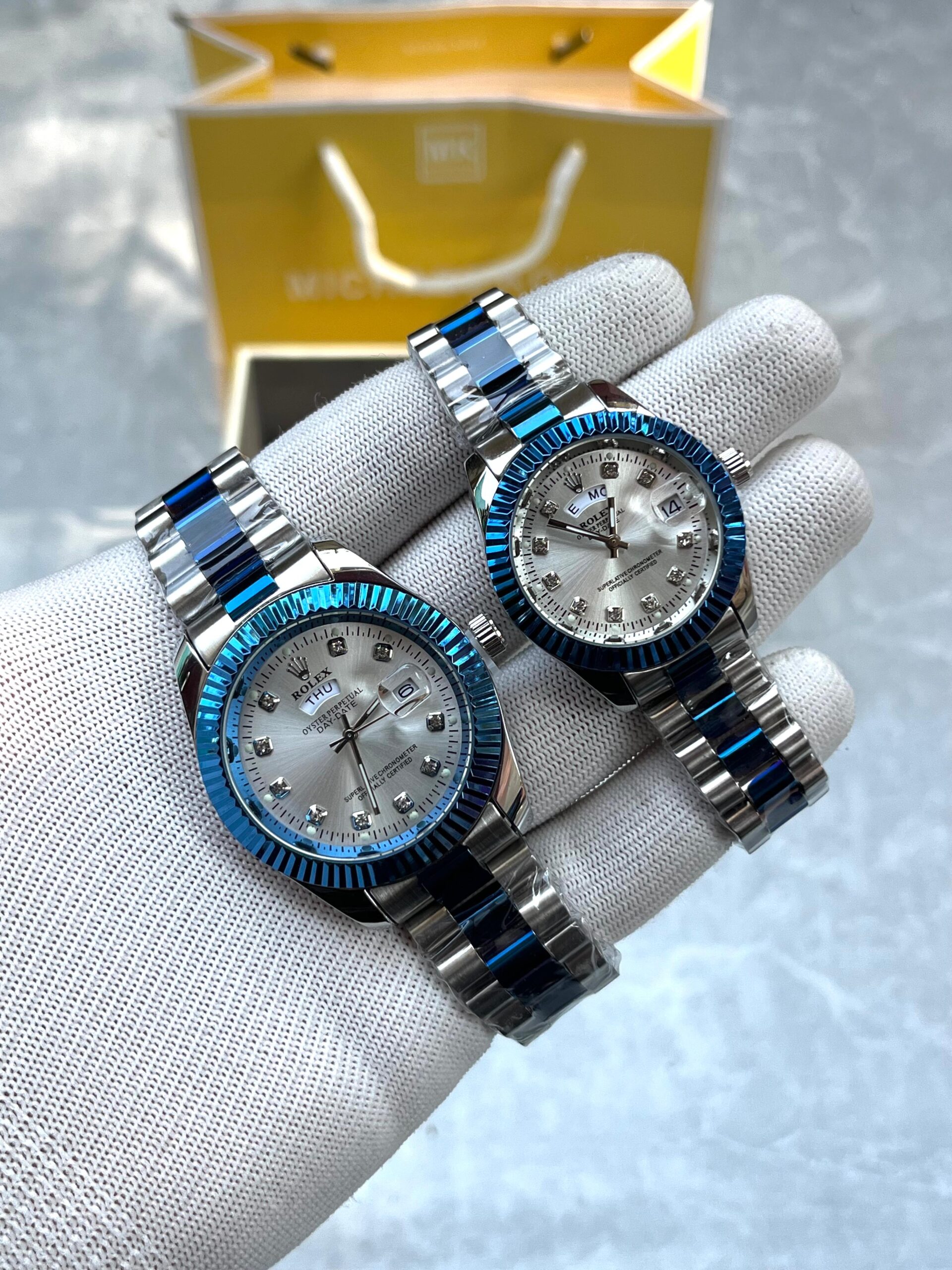 Role_x Day-Date couple - Image 2