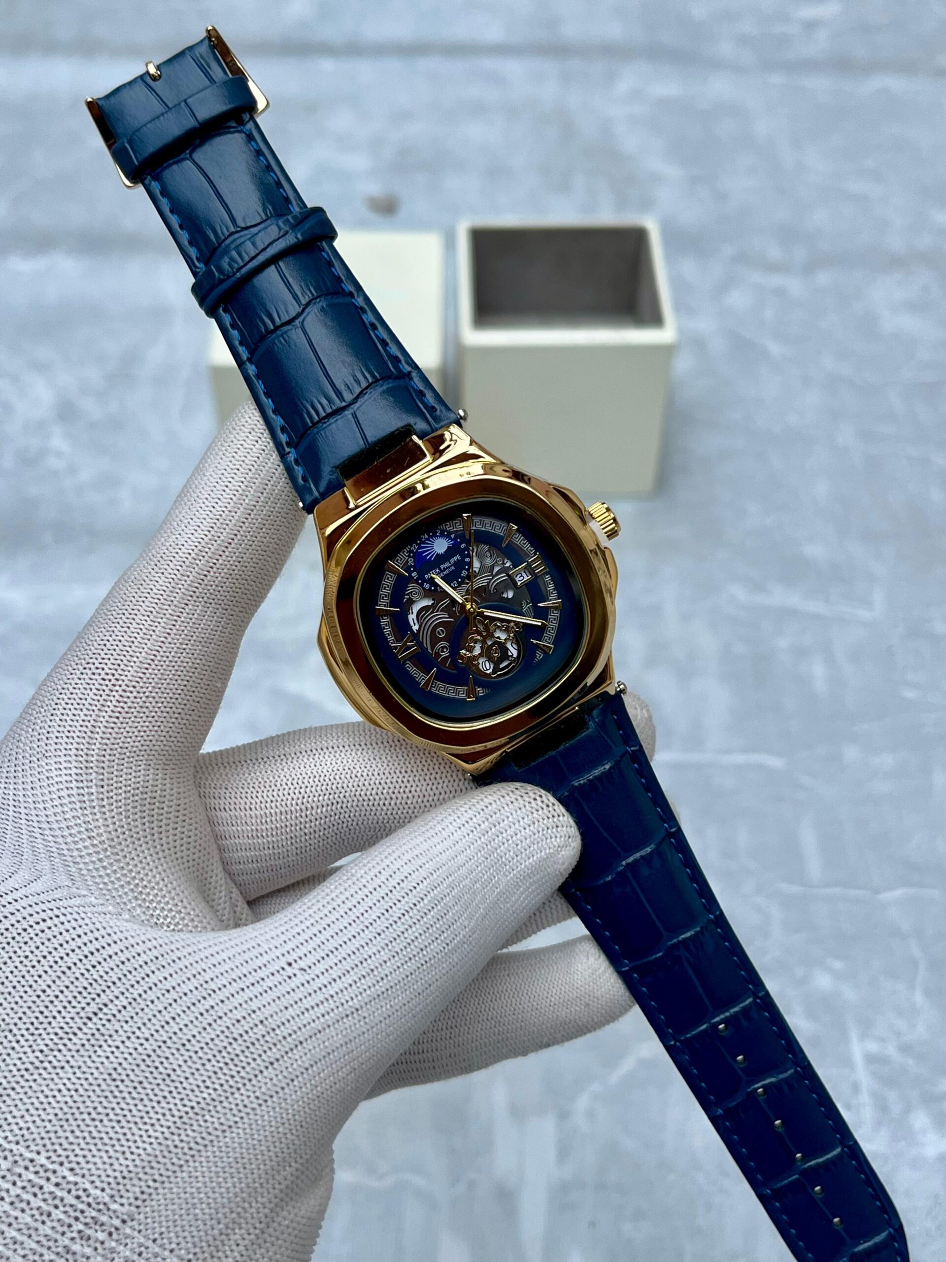 Patek Philipp_e Nautilus