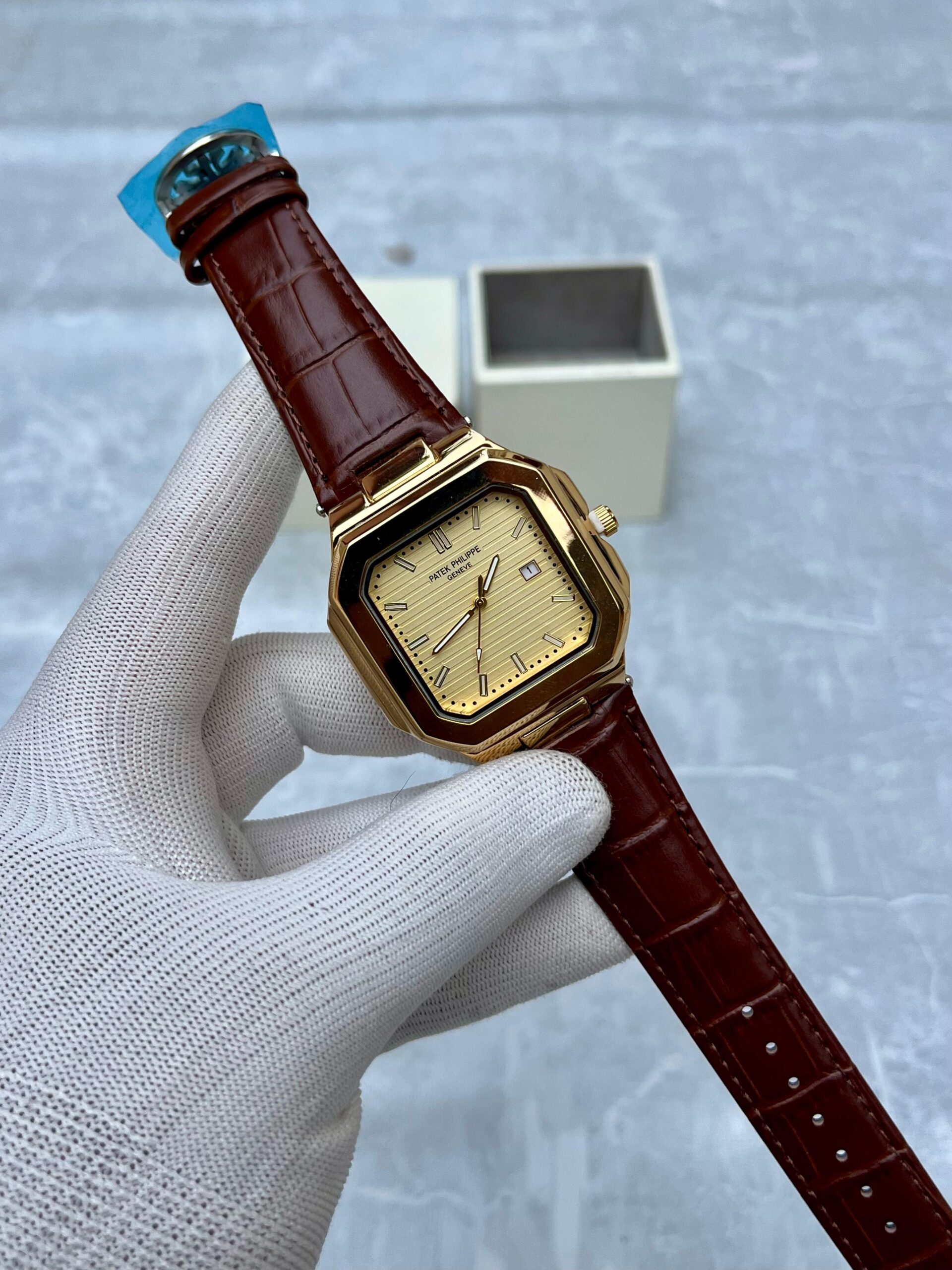 Patek Phillip_e Cubitus - Image 3