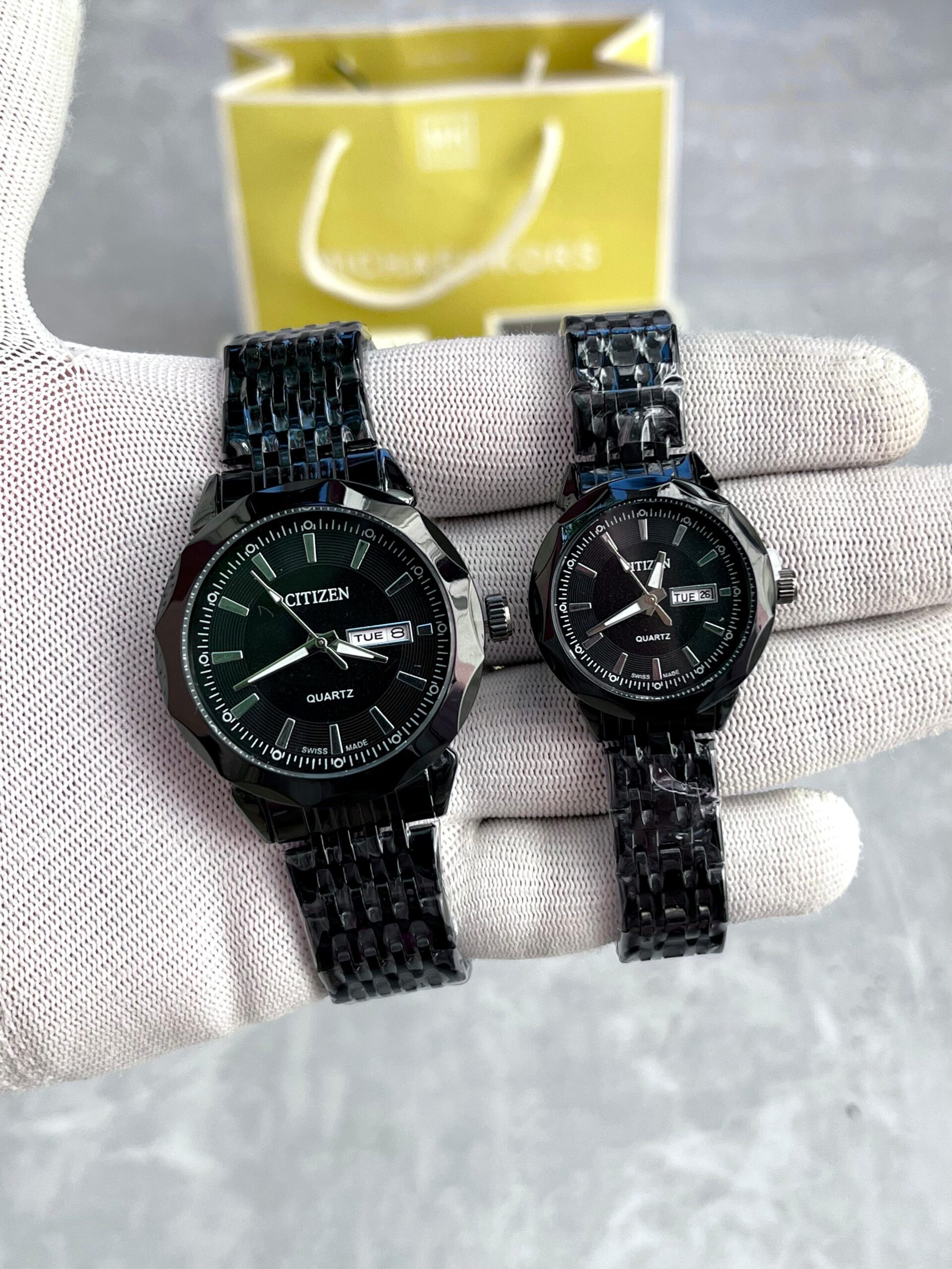 Citizen Classic Couple - Image 2