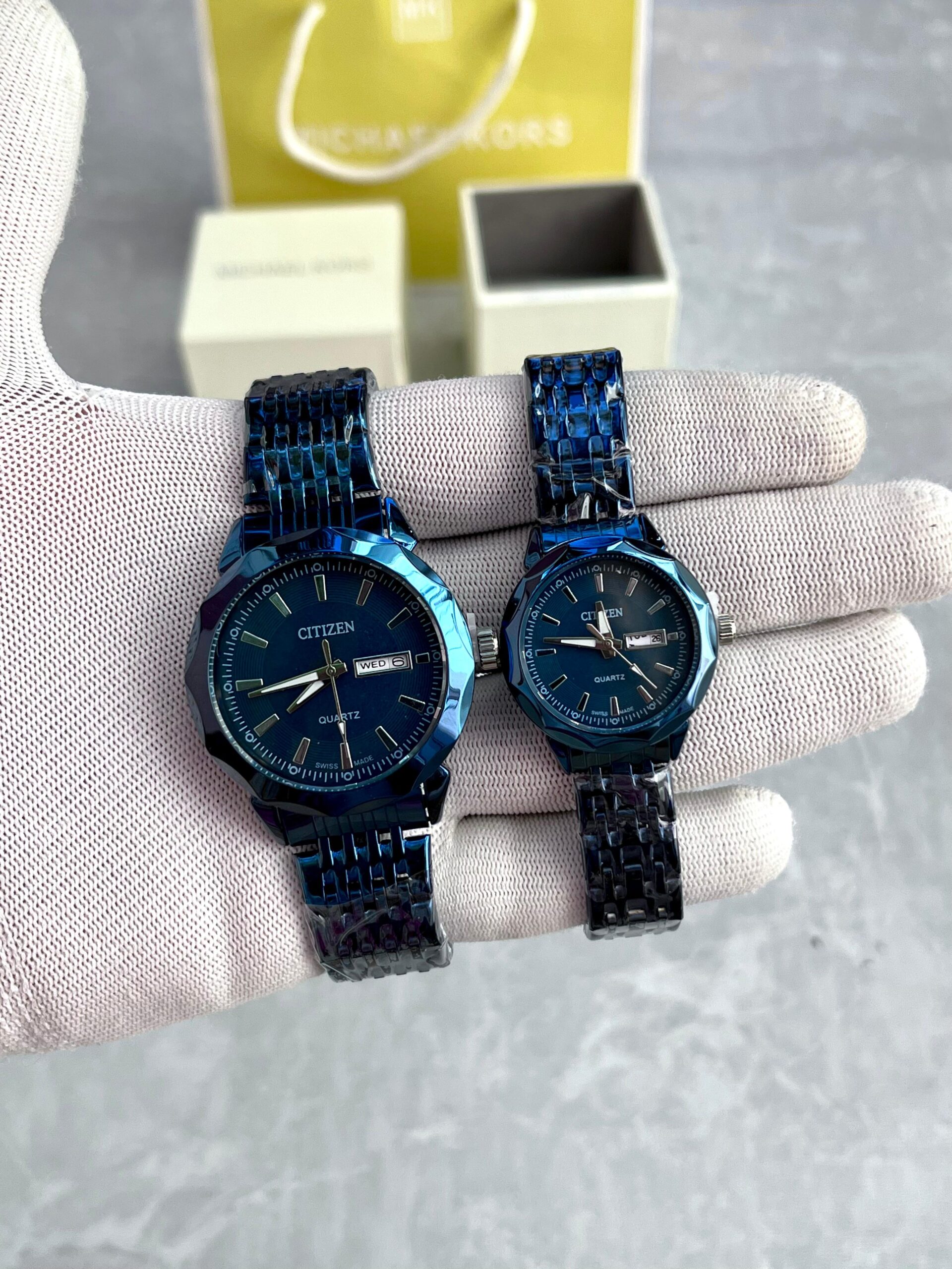 Citizen Classic Couple - Image 2