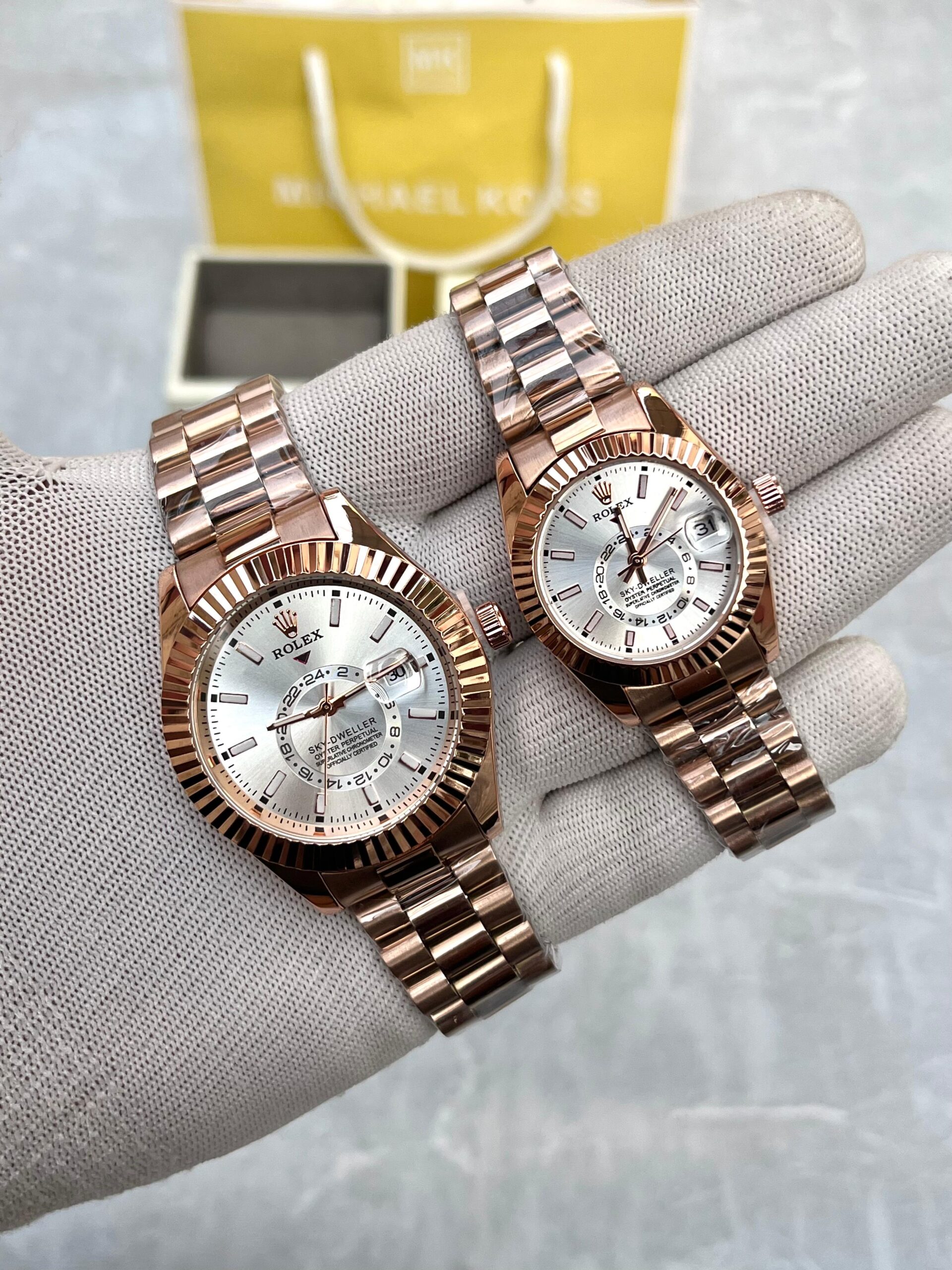 Role_x Sky-Dweller Couple - Image 4