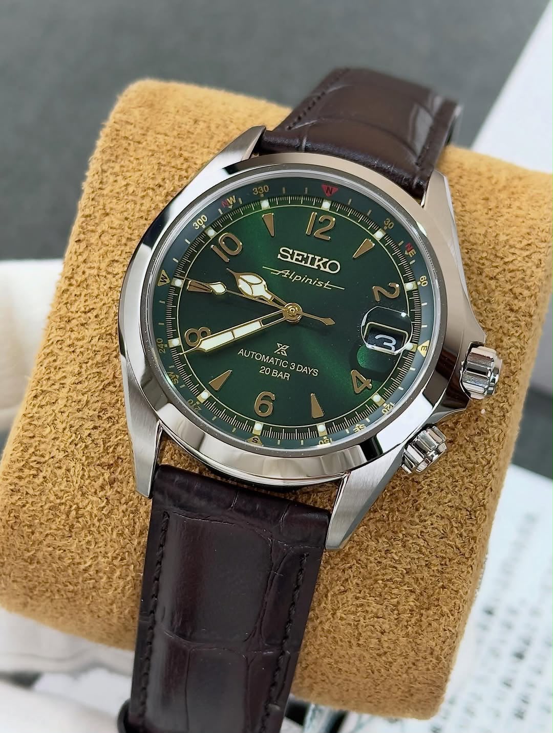 PROCUCT NAME - SEIKO ALPINIST ( MODEL SPB121J1) - Image 4